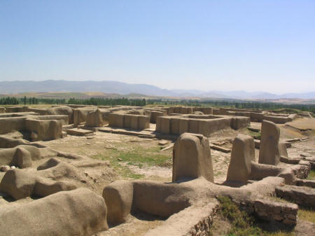 Hansanlu Citadel